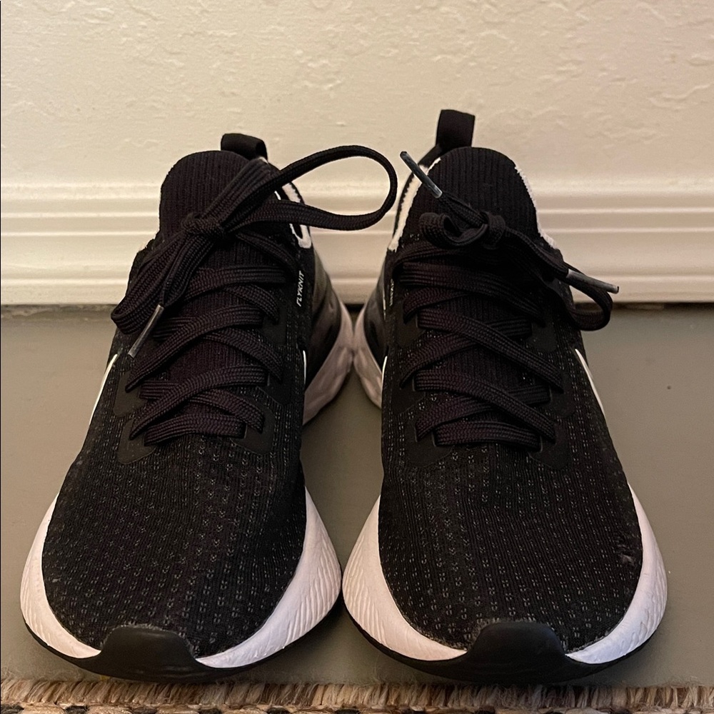 Nike React Mesh 8.5